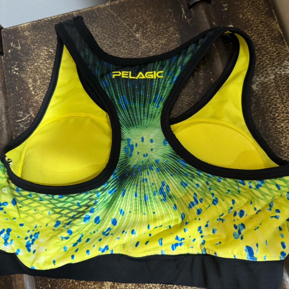 Pelagic Womens Med Mahi Mahi Dolphin Fishing Beach Yellow Green Surf Sports Bra